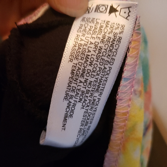 2/$20 NWT - Bula easy bandana for kids - Picture 3 of 5